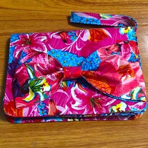Mary Jane Bags Oilcloth Bag Clutch 3D Bow Detail Floral Fuchsia Wristlet